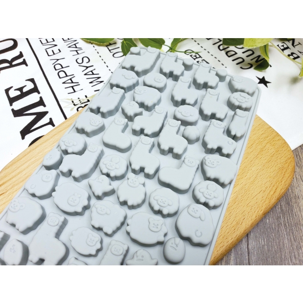 2060 可愛羊駝軟糖模