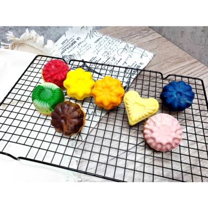 G7177 金不沾 心型六連烤模 G7177 金不沾 心型六連烤模